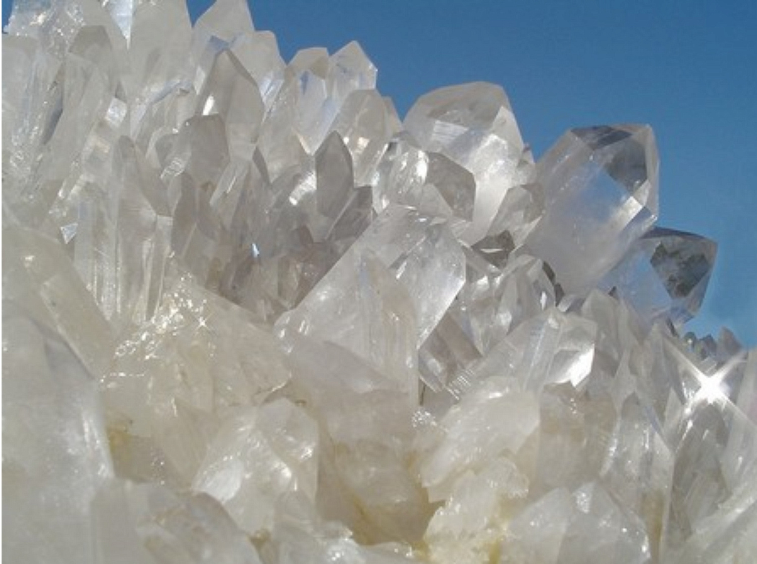Производство дезодорантов Secrets Lan Crystal
